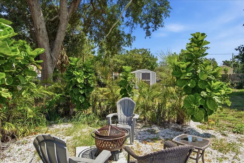 For Sale: $430,000 (3 beds, 1 baths, 1622 Square Feet)