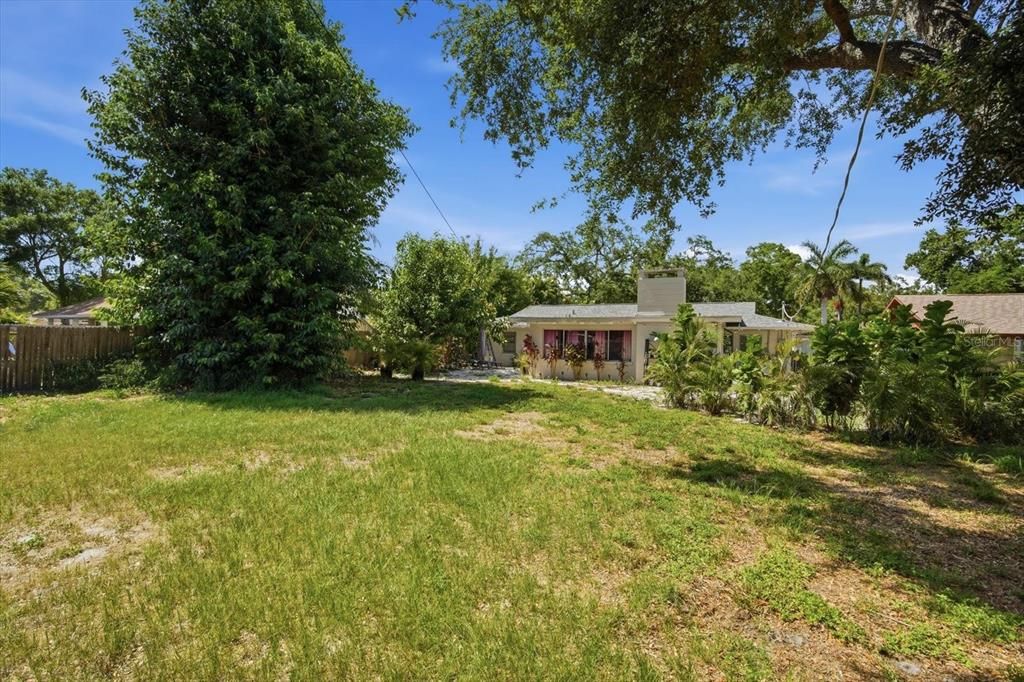 For Sale: $430,000 (3 beds, 1 baths, 1622 Square Feet)