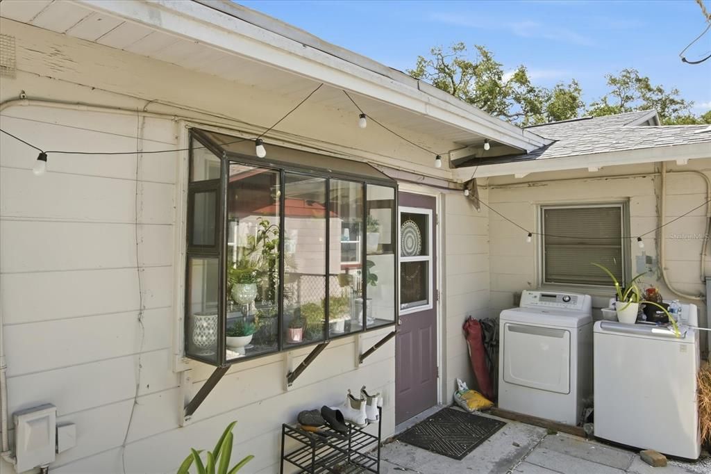 For Sale: $430,000 (3 beds, 1 baths, 1622 Square Feet)