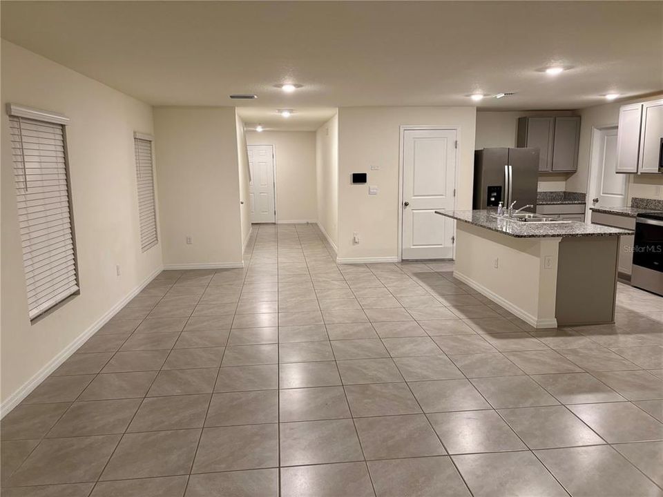 В аренду: $2,900 (5 спален, 3 ванн, 2522 Квадратных фут)