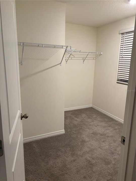 В аренду: $2,900 (5 спален, 3 ванн, 2522 Квадратных фут)