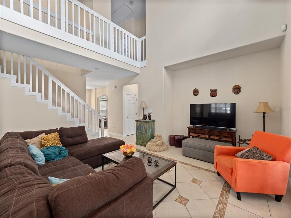 For Sale: $750,000 (4 beds, 3 baths, 3106 Square Feet)
