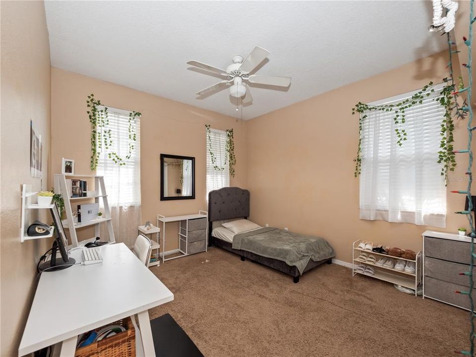 For Sale: $750,000 (4 beds, 3 baths, 3106 Square Feet)