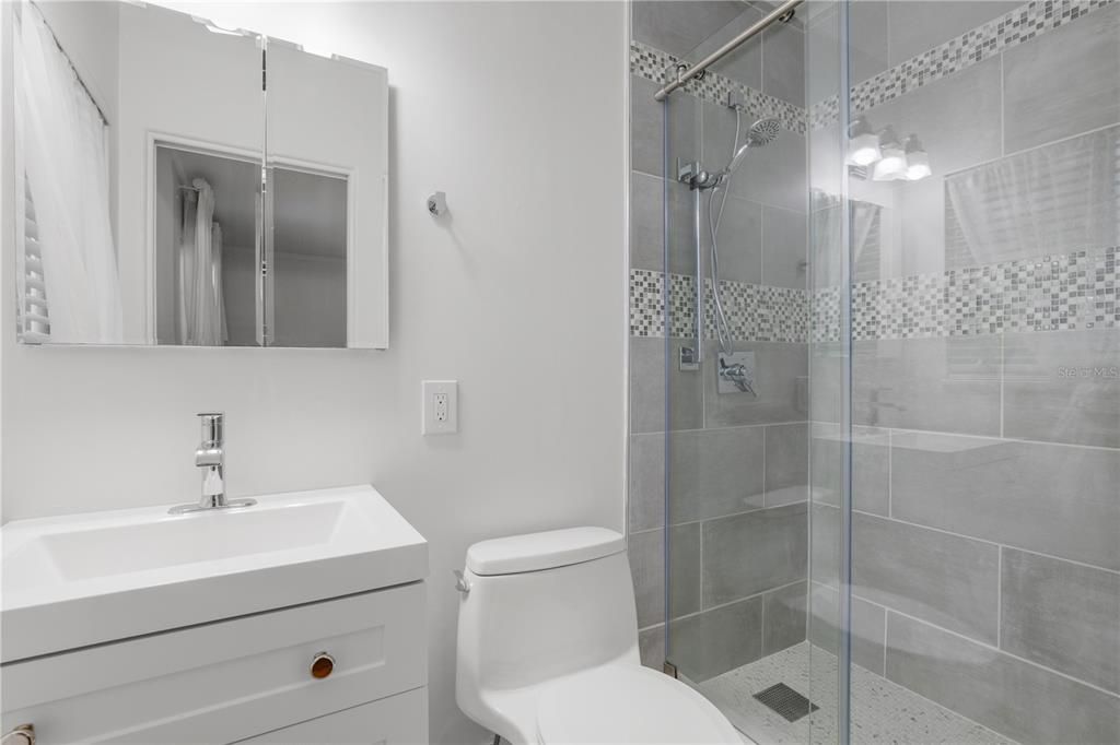 For Sale: $575,000 (2 beds, 2 baths, 1472 Square Feet)