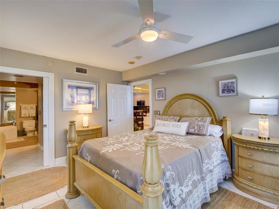 For Sale: $635,000 (3 beds, 3 baths, 2140 Square Feet)