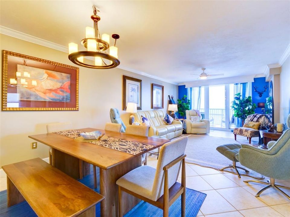For Sale: $635,000 (3 beds, 3 baths, 2140 Square Feet)