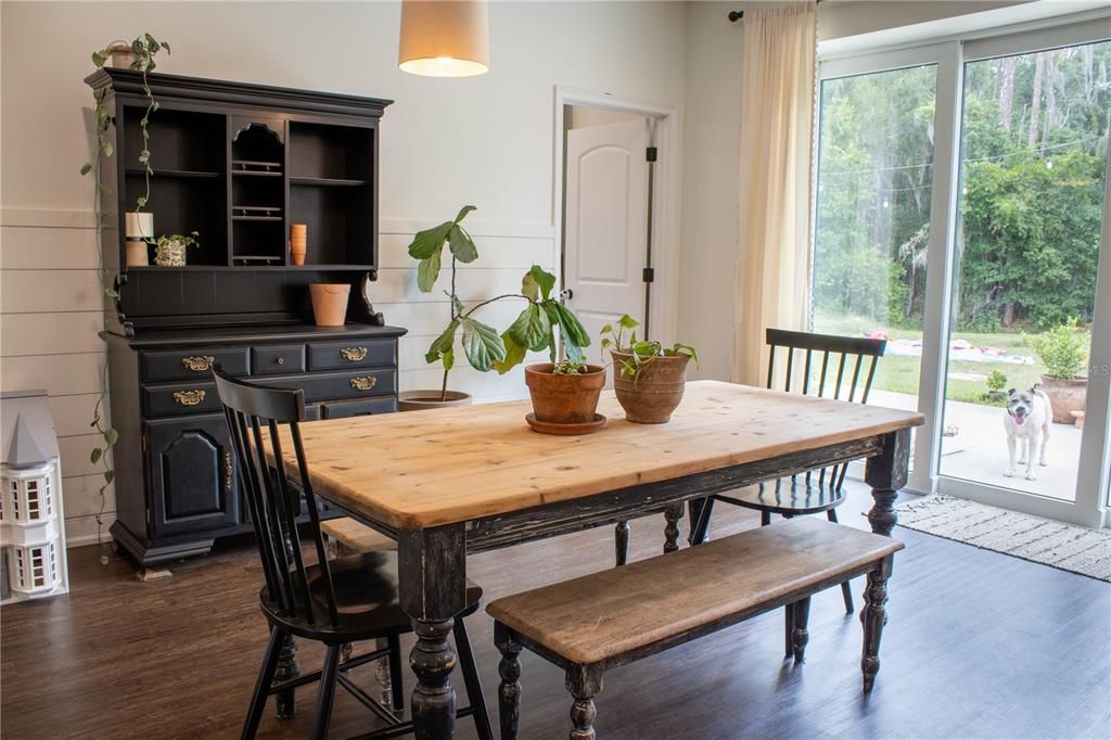 En Venta: $739,900 (3 camas, 2 baños, 3118 Pies cuadrados)