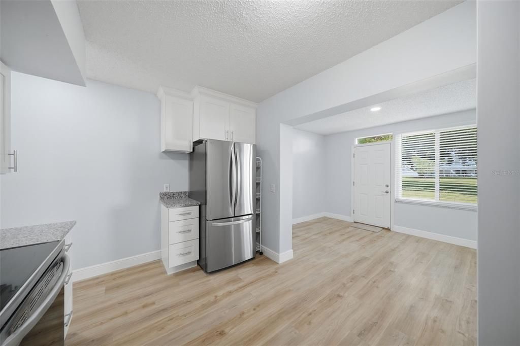 En Venta: $249,990 (2 camas, 2 baños, 1400 Pies cuadrados)