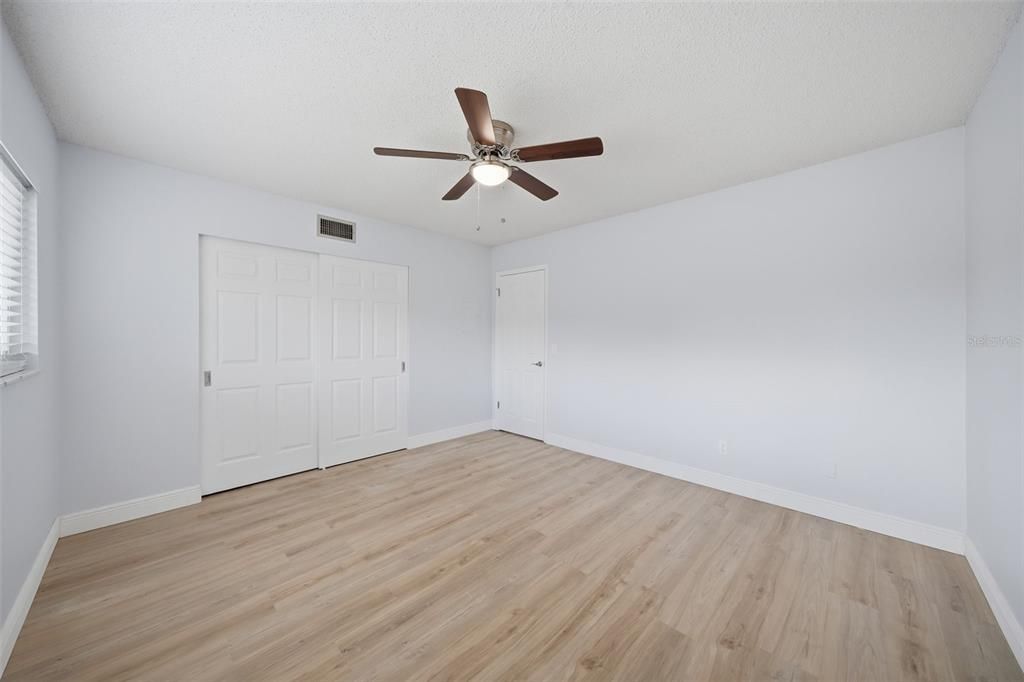 En Venta: $249,990 (2 camas, 2 baños, 1400 Pies cuadrados)