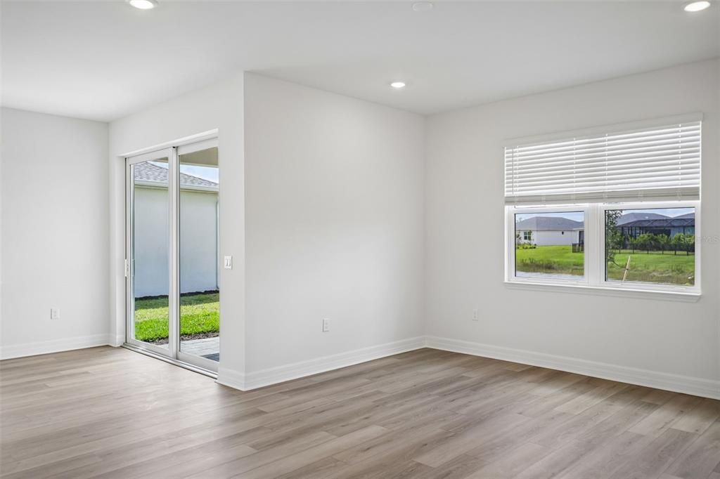 For Sale: $373,090 (4 beds, 2 baths, 1908 Square Feet)
