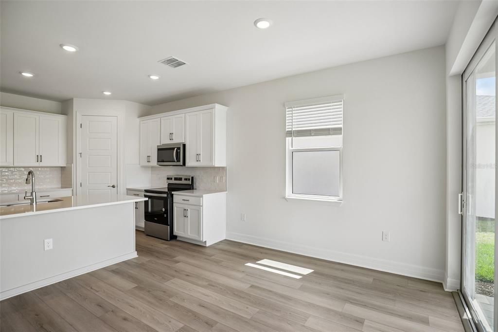 For Sale: $373,090 (4 beds, 2 baths, 1908 Square Feet)