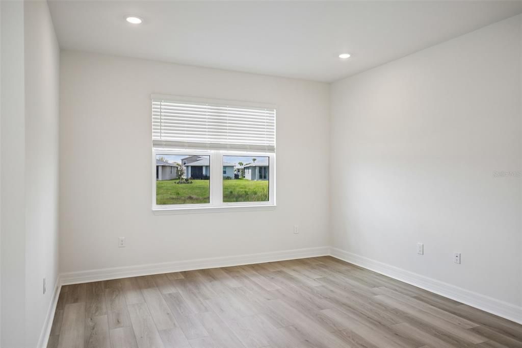 For Sale: $373,090 (4 beds, 2 baths, 1908 Square Feet)