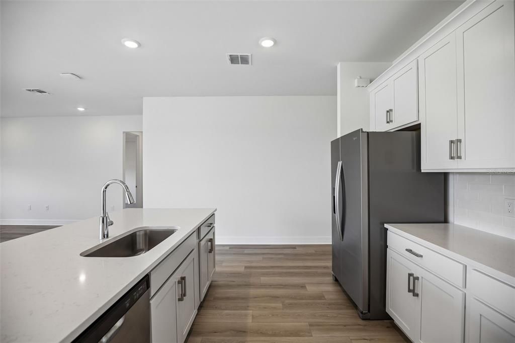 For Sale: $373,090 (4 beds, 2 baths, 1908 Square Feet)