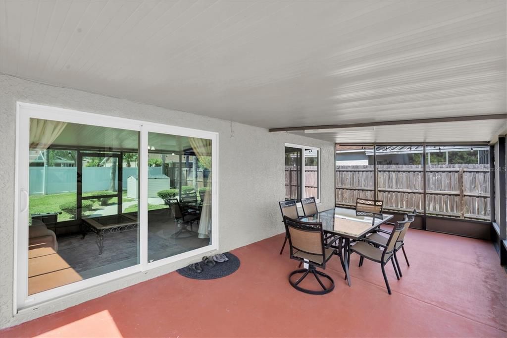 For Sale: $449,900 (3 beds, 2 baths, 1423 Square Feet)
