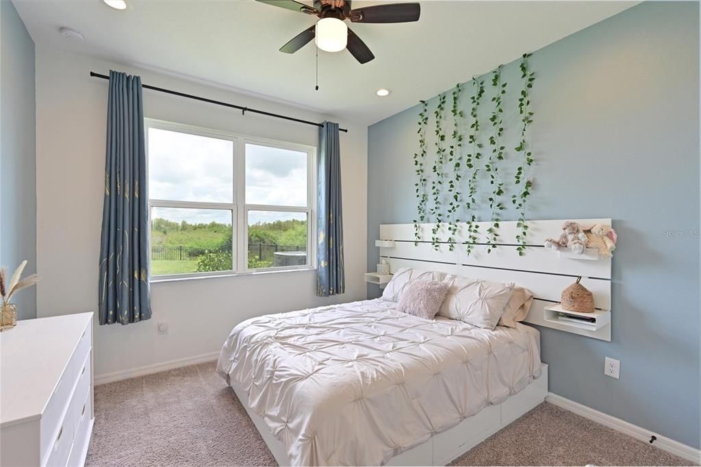 For Sale: $549,900 (4 beds, 3 baths, 2710 Square Feet)