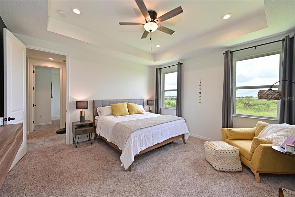For Sale: $549,900 (4 beds, 3 baths, 2710 Square Feet)