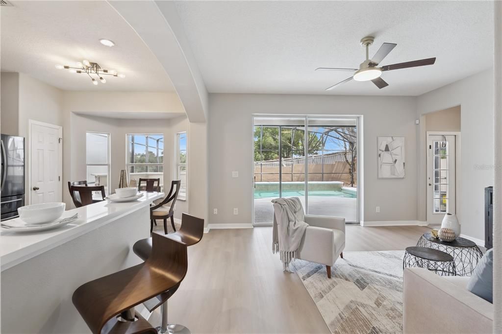 For Sale: $550,000 (5 beds, 3 baths, 2794 Square Feet)