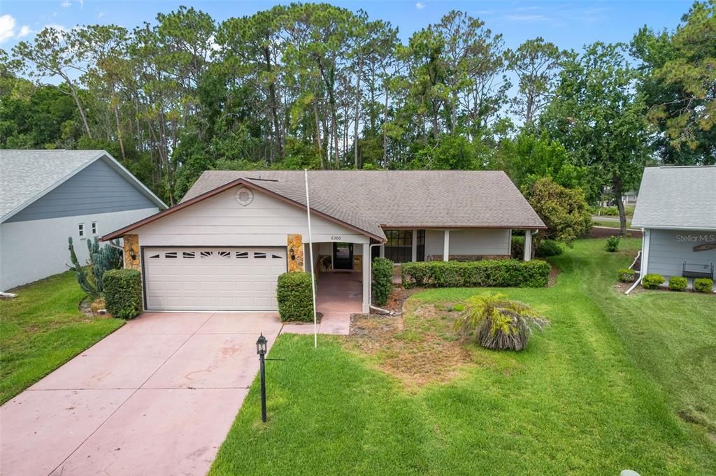 For Sale: $289,500 (2 beds, 2 baths, 1732 Square Feet)
