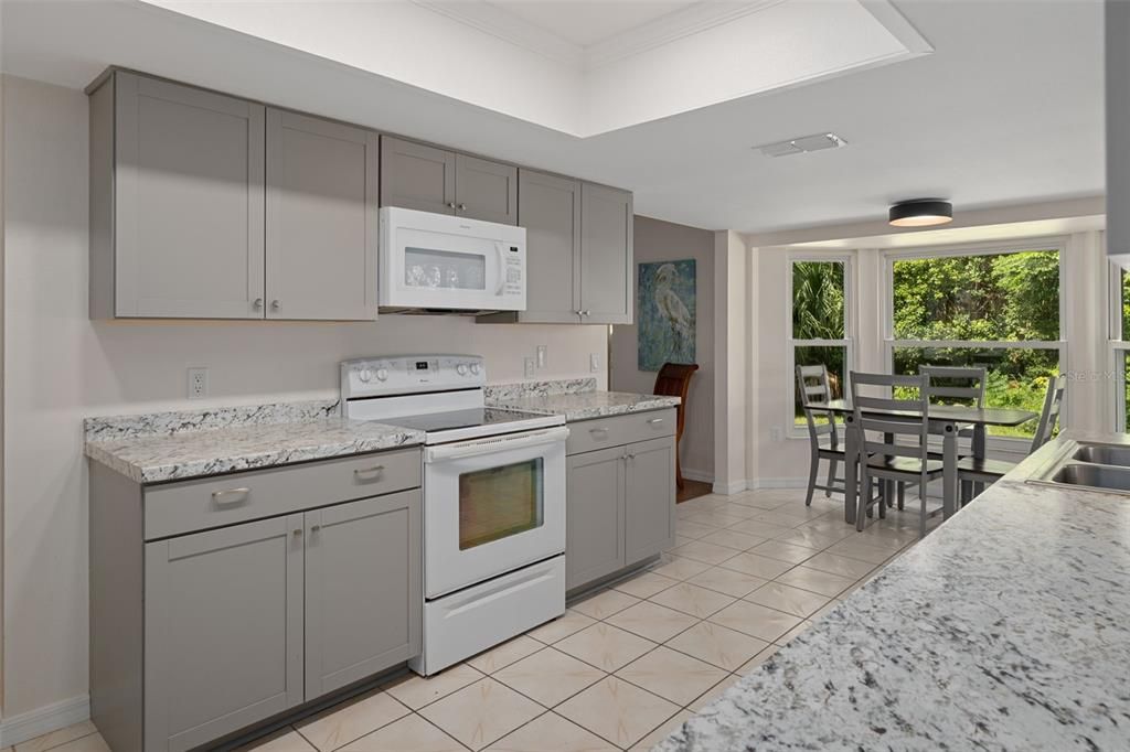 For Sale: $289,500 (2 beds, 2 baths, 1732 Square Feet)