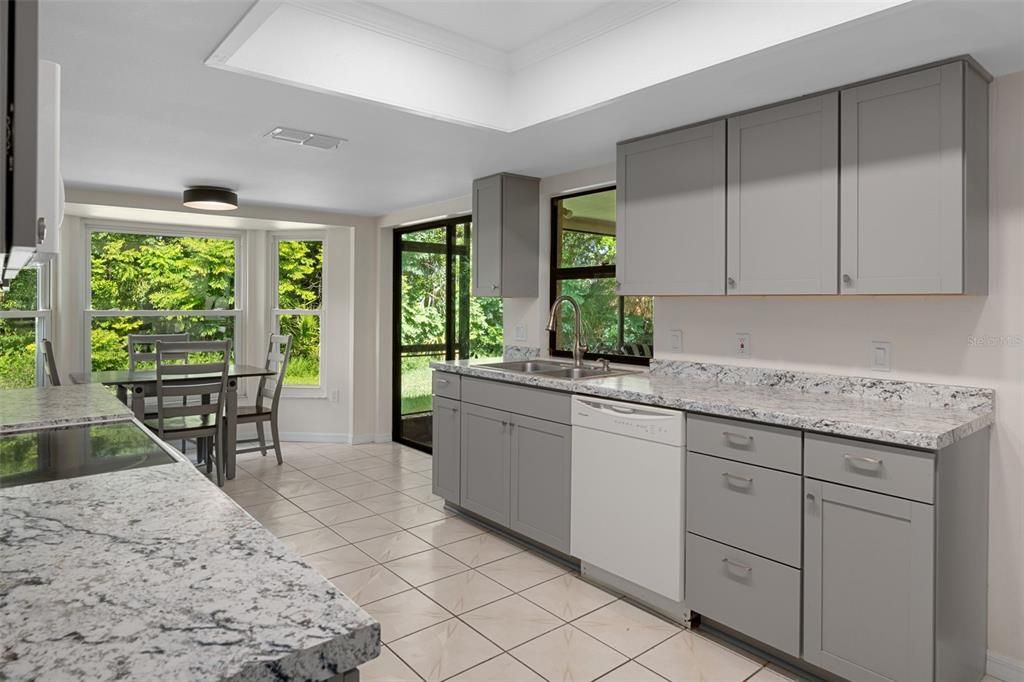For Sale: $289,500 (2 beds, 2 baths, 1732 Square Feet)