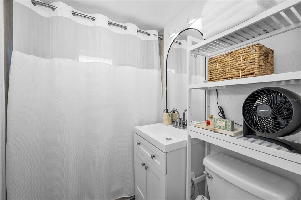 For Sale: $690,000 (3 beds, 3 baths, 1601 Square Feet)