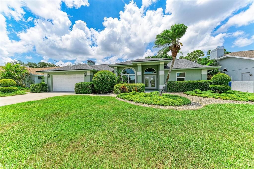 For Sale: $472,000 (3 beds, 2 baths, 2396 Square Feet)