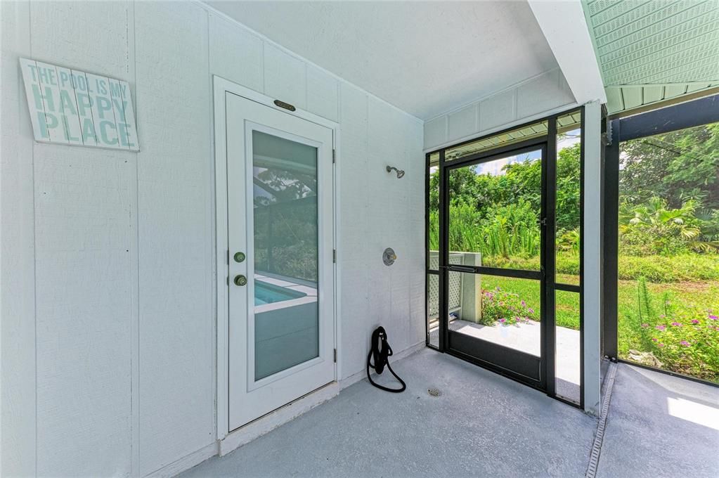 For Sale: $472,000 (3 beds, 2 baths, 2396 Square Feet)