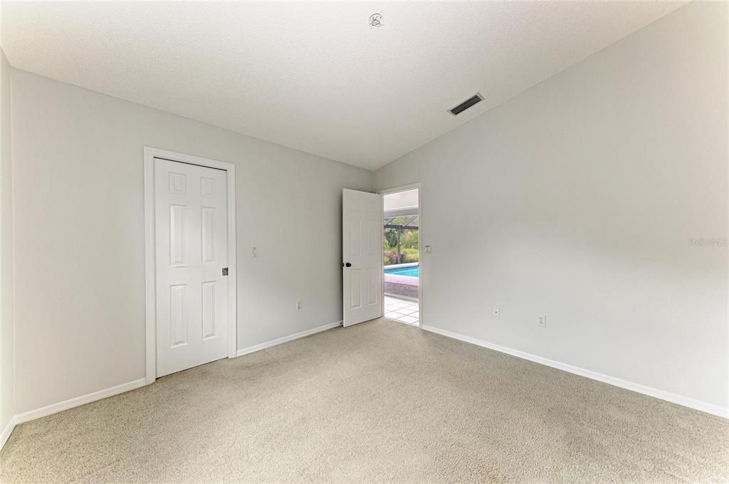 For Sale: $472,000 (3 beds, 2 baths, 2396 Square Feet)