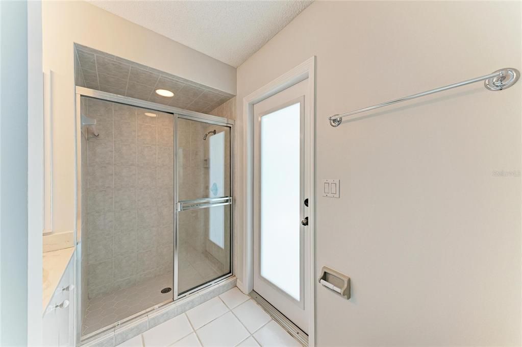 For Sale: $472,000 (3 beds, 2 baths, 2396 Square Feet)