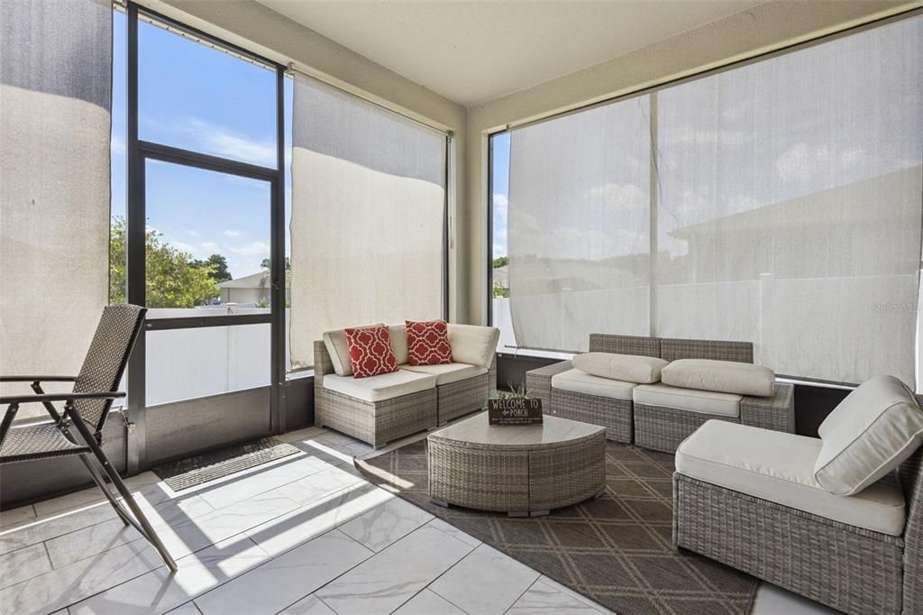 En Venta: $345,000 (4 camas, 2 baños, 1928 Pies cuadrados)