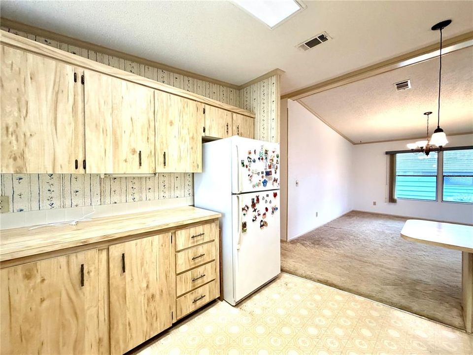 На продажу: $212,000 (2 спален, 2 ванн, 1600 Квадратных фут)