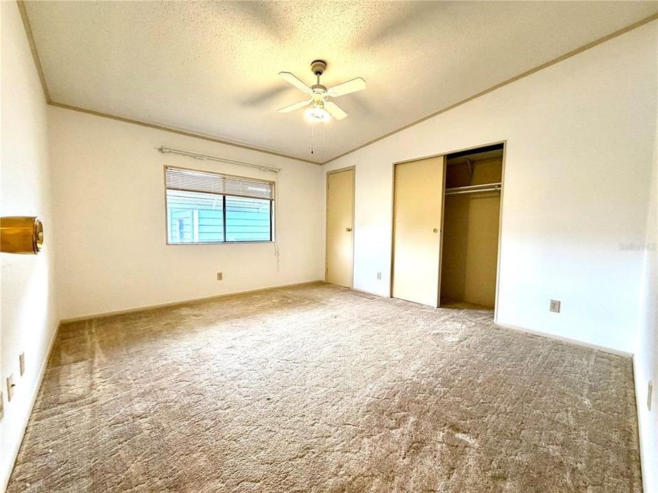 На продажу: $212,000 (2 спален, 2 ванн, 1600 Квадратных фут)