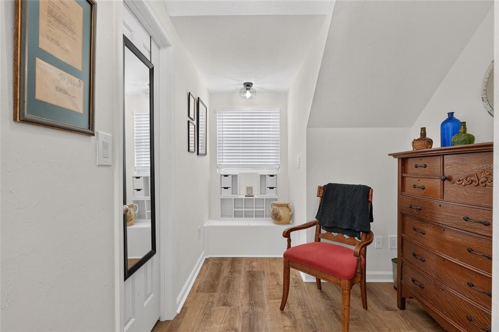 En Venta: $408,000 (3 camas, 2 baños, 2148 Pies cuadrados)