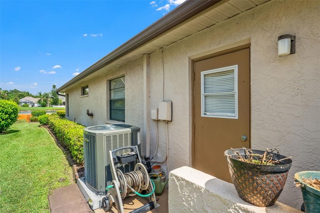 For Sale: $320,000 (3 beds, 2 baths, 1820 Square Feet)
