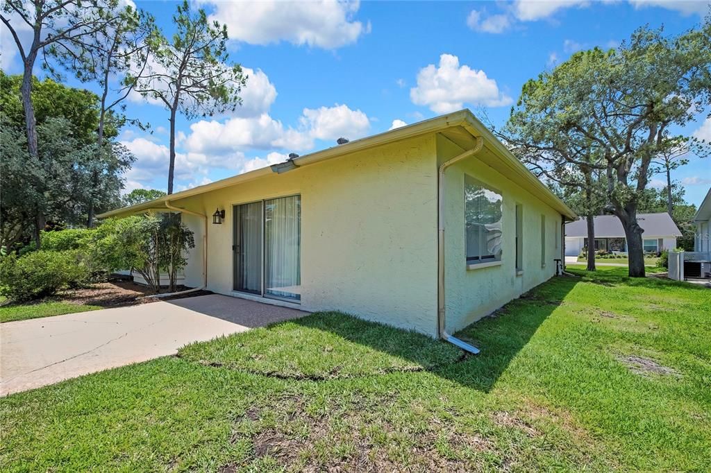 For Sale: $379,900 (3 beds, 2 baths, 2136 Square Feet)
