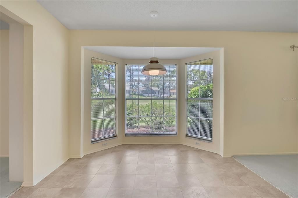 For Sale: $379,900 (3 beds, 2 baths, 2136 Square Feet)