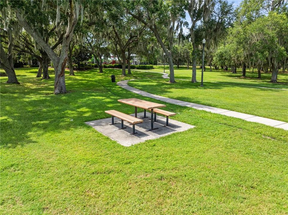 En Venta: $280,000 (3 camas, 2 baños, 1876 Pies cuadrados)