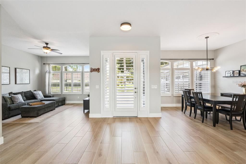 Active With Contract: $675,000 (4 beds, 2 baths, 2530 Square Feet)