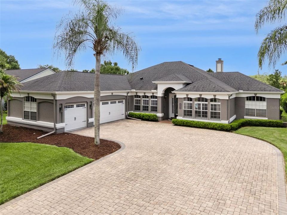 Active With Contract: $675,000 (4 beds, 2 baths, 2530 Square Feet)
