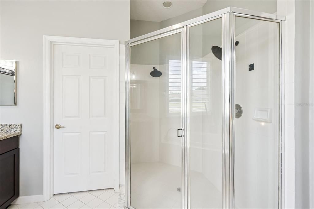 Active With Contract: $675,000 (4 beds, 2 baths, 2530 Square Feet)