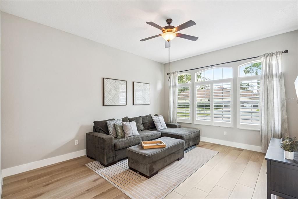 Active With Contract: $675,000 (4 beds, 2 baths, 2530 Square Feet)