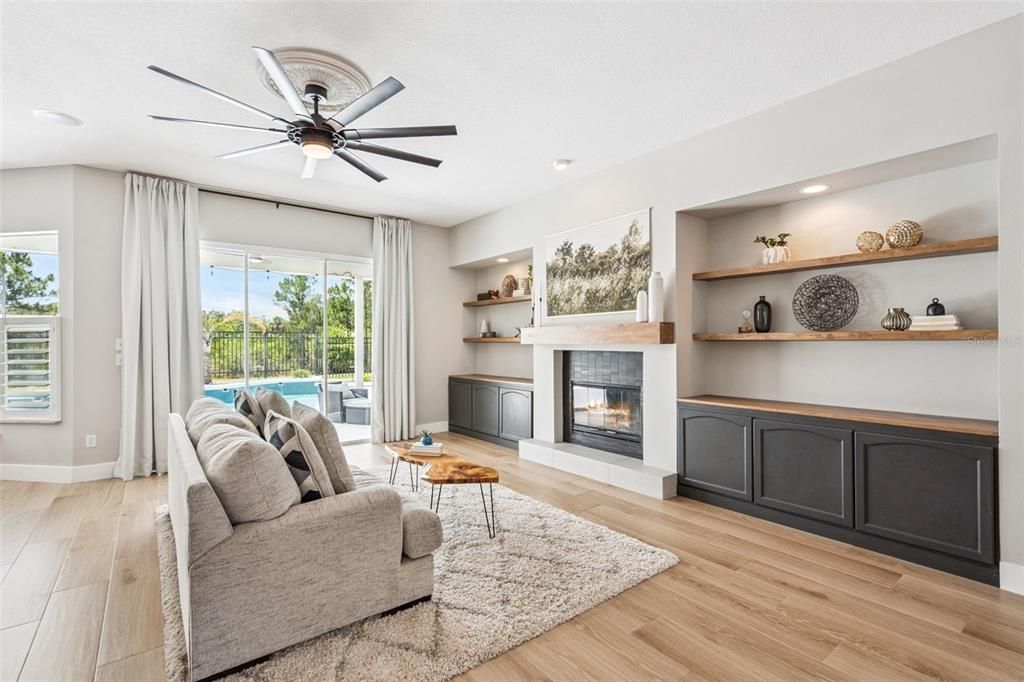 Active With Contract: $675,000 (4 beds, 2 baths, 2530 Square Feet)