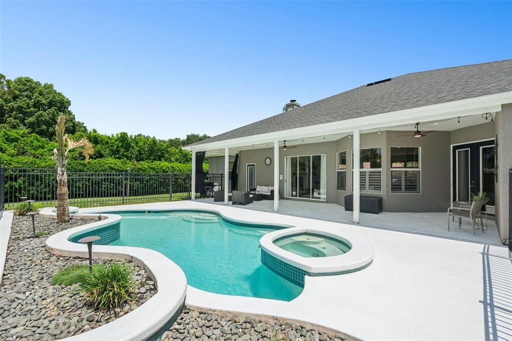 Active With Contract: $675,000 (4 beds, 2 baths, 2530 Square Feet)