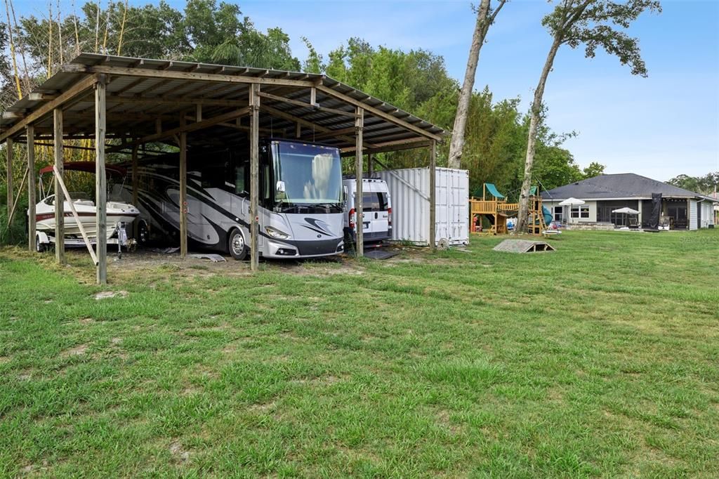 На продажу: $600,000 (3 спален, 2 ванн, 1519 Квадратных фут)