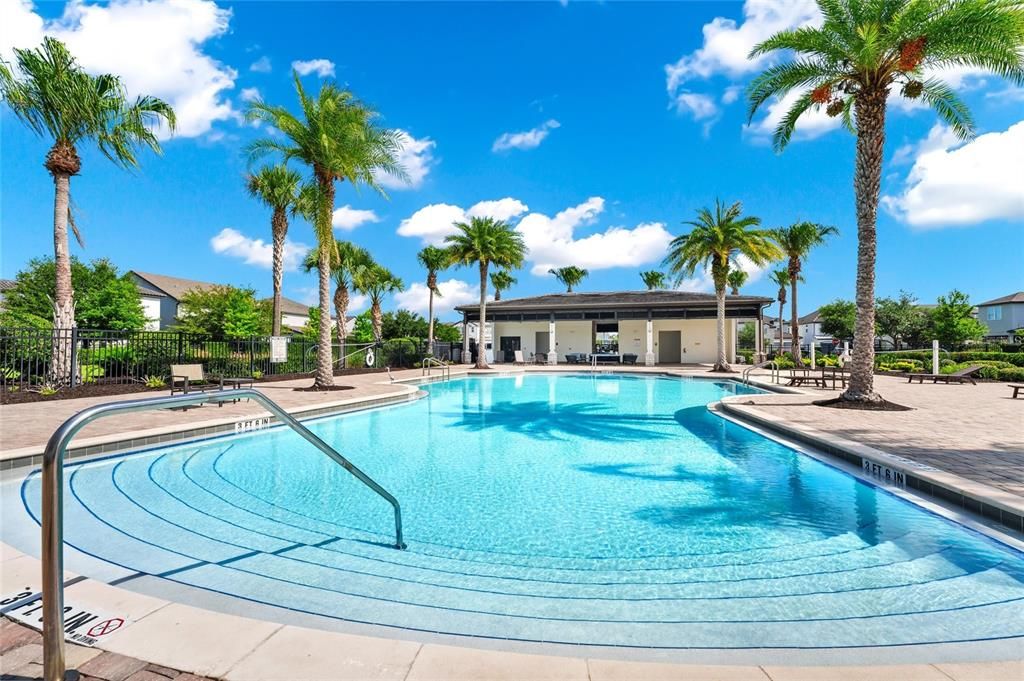 For Sale: $950,000 (5 beds, 4 baths, 4043 Square Feet)