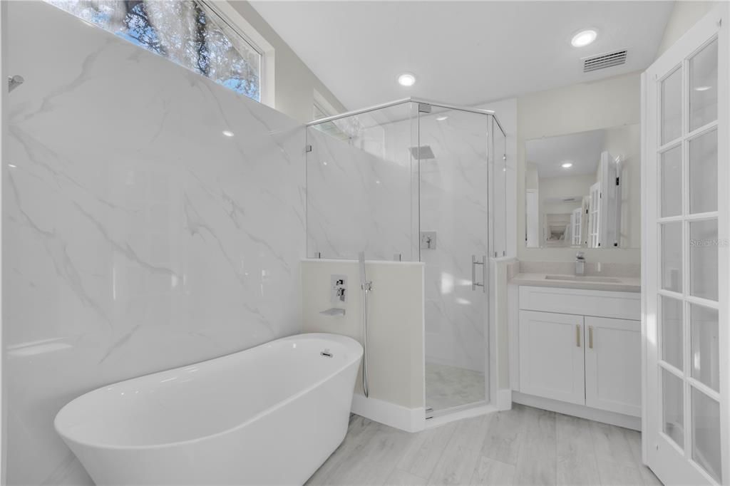 En Venta: $350,000 (3 camas, 2 baños, 1910 Pies cuadrados)
