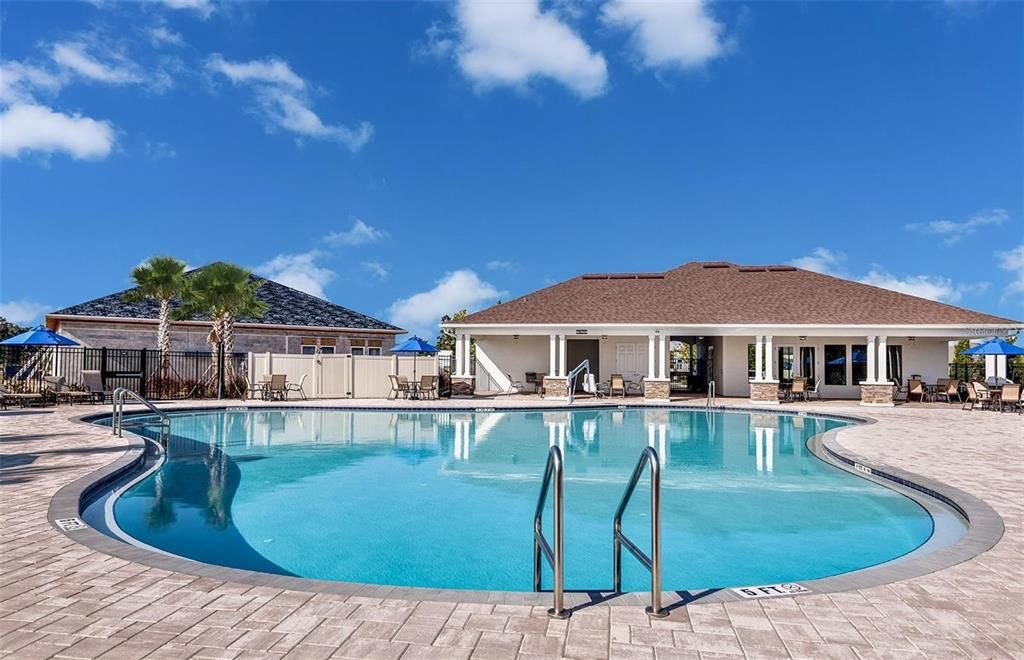 For Sale: $599,900 (5 beds, 4 baths, 4216 Square Feet)