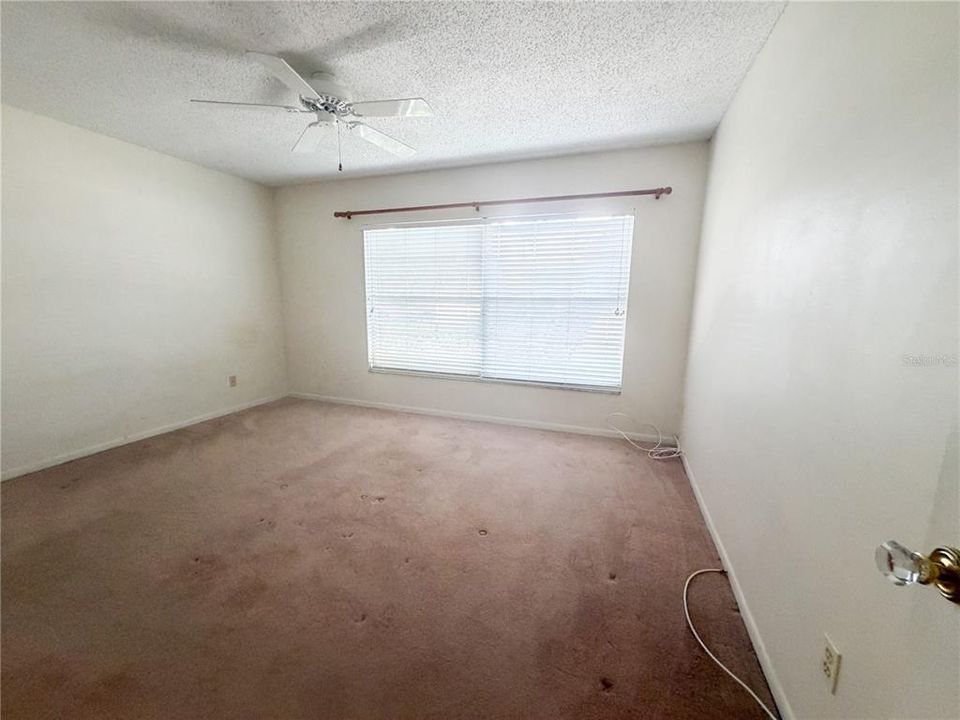 En Venta: $189,000 (3 camas, 2 baños, 1160 Pies cuadrados)