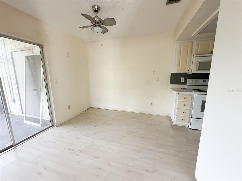En Venta: $189,000 (3 camas, 2 baños, 1160 Pies cuadrados)