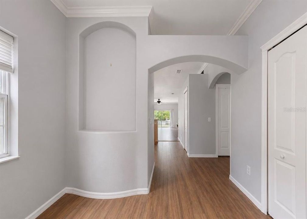 En Venta: $295,000 (3 camas, 2 baños, 1195 Pies cuadrados)